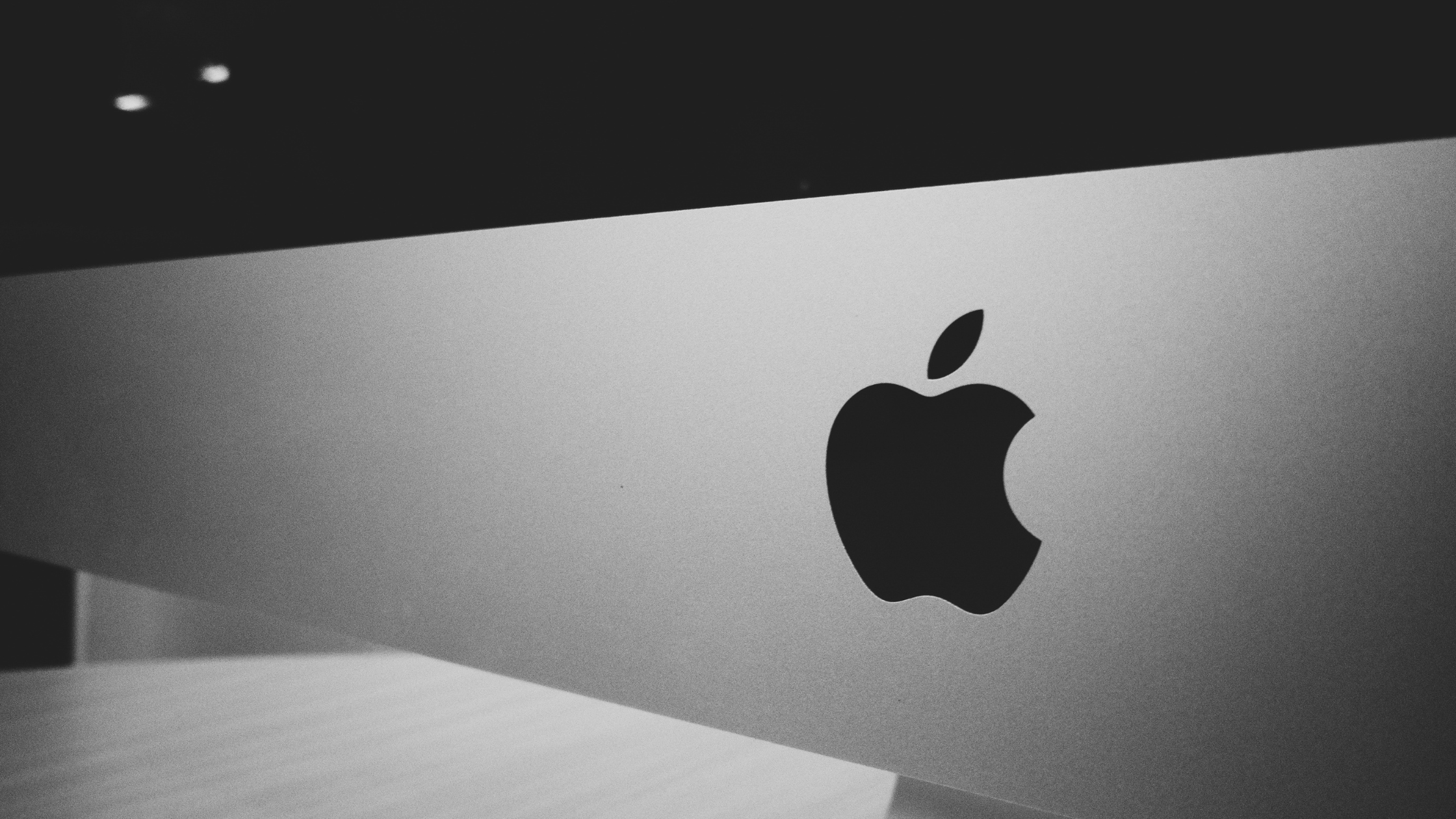 I Swore I’d Never Buy an iPhone. Look at Me Now.